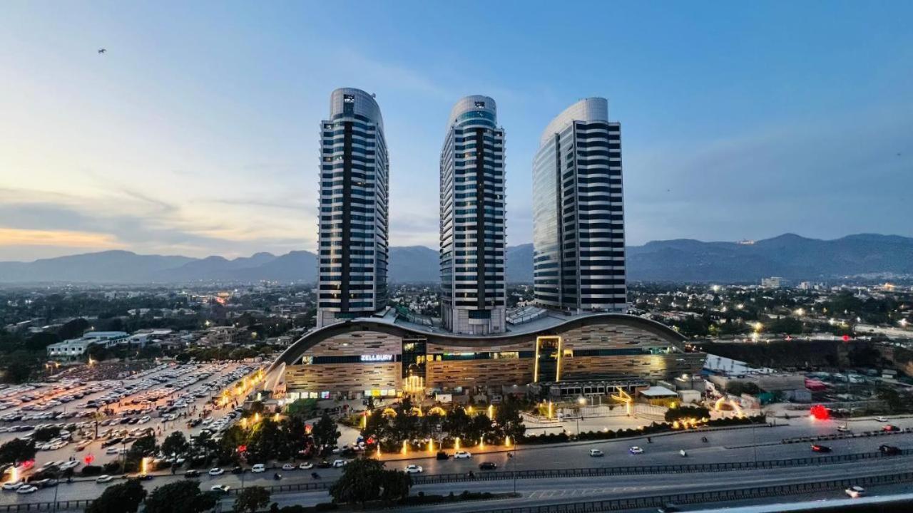 High-Rise Studio In Elysium Opp Centaurus Apartment Islamabad Exterior photo